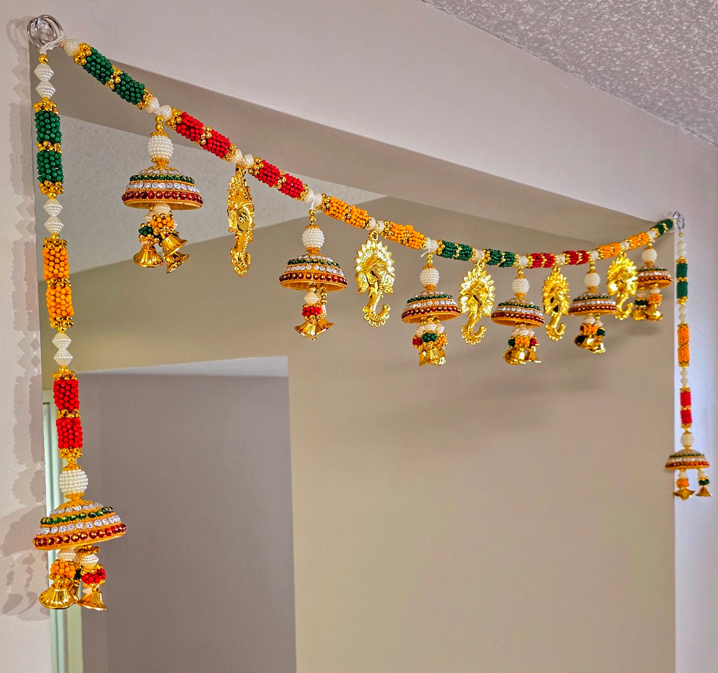 Ganesh Toran / Bandhanwar with side hangings