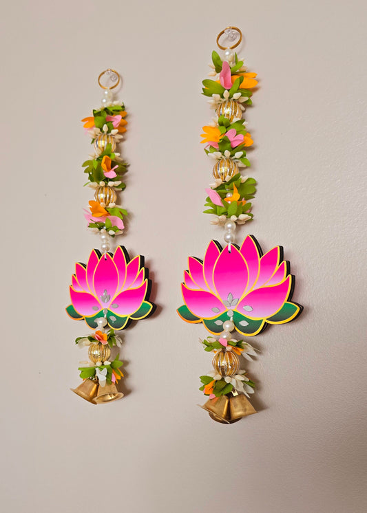Short Lotus Hanging