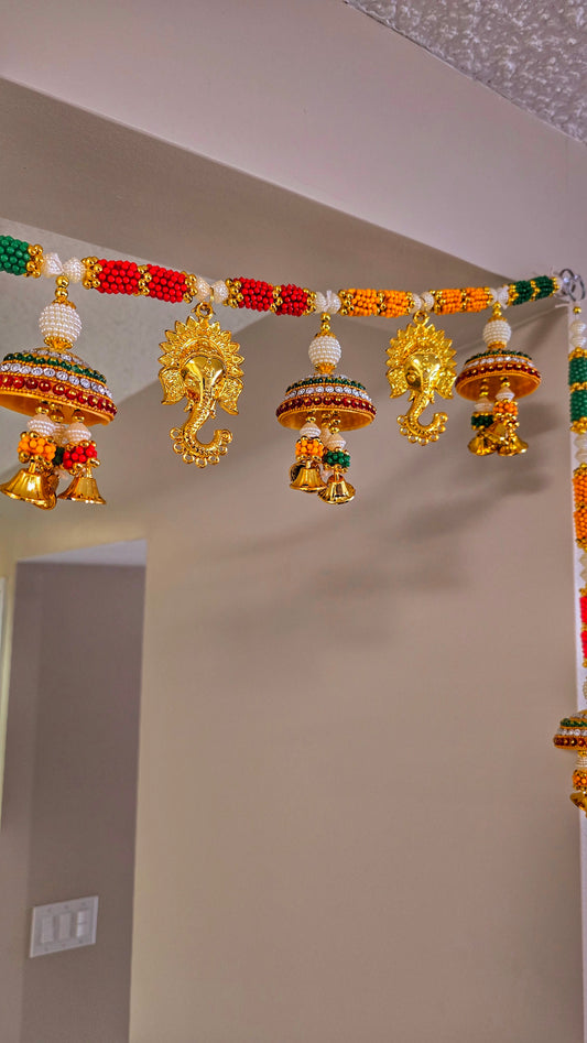 Ganesh Toran / Bandhanwar with side hangings