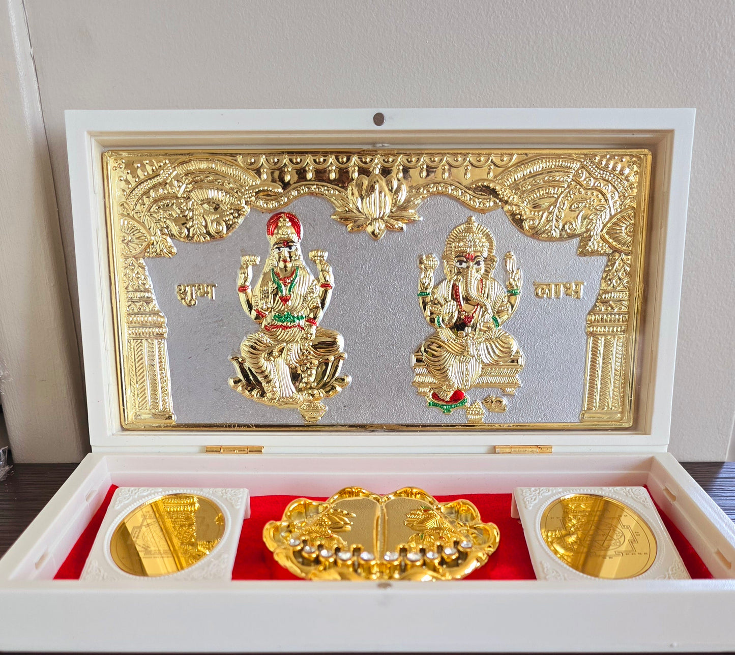 Premium Laxmi Ganesh Box – Sandalwood-Scented